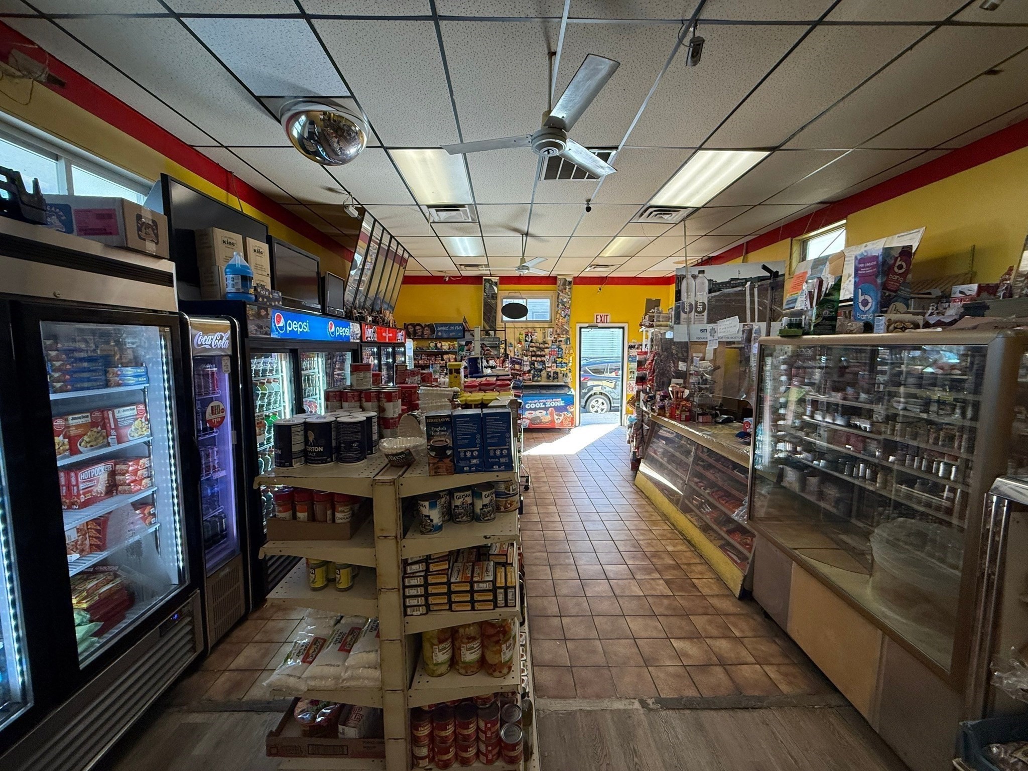 208 Snell St, Fall River, MA 02721 - Image 9