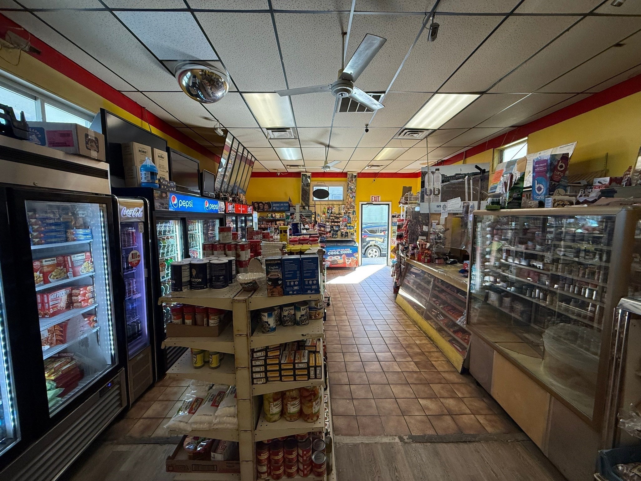 208 Snell St, Fall River, MA 02721 - Image 5