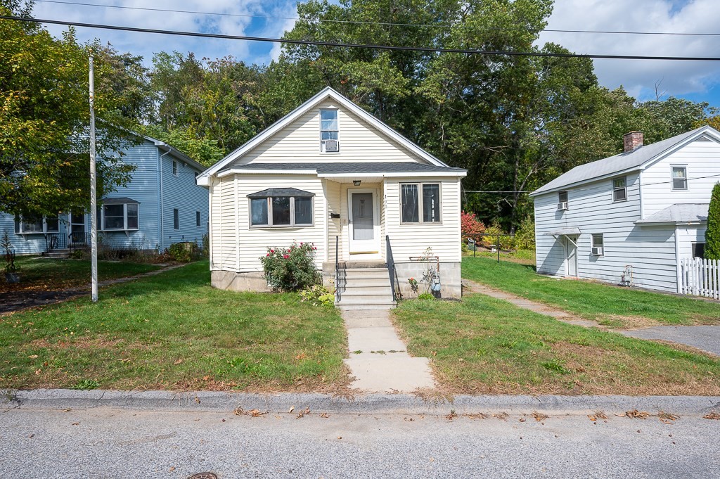 190 Dominion Rd, Worcester, MA 01605