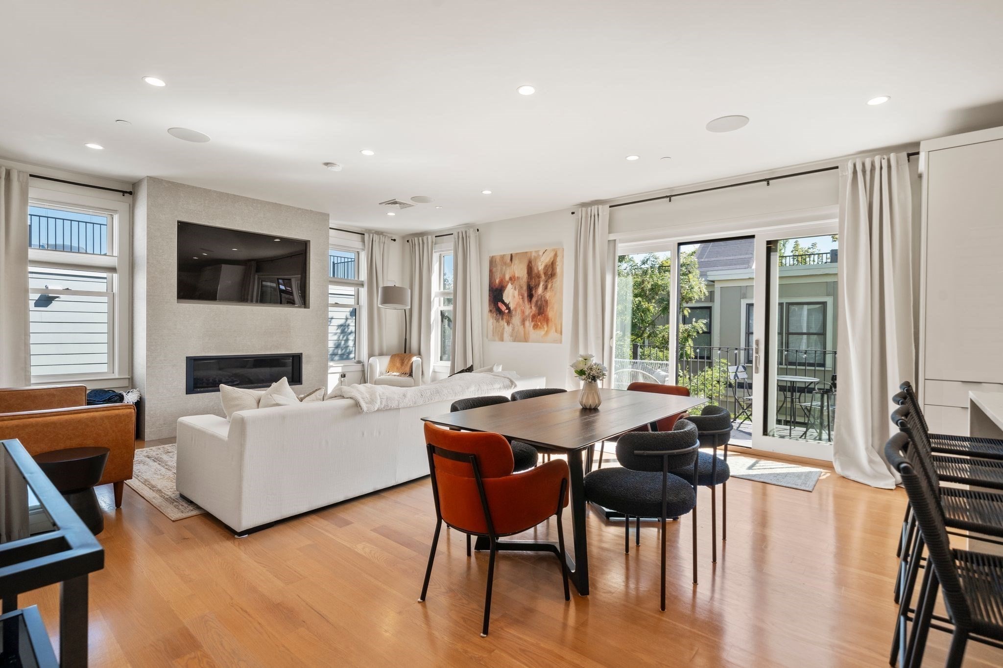 341 E St Unit 3, South Boston, Boston, MA 02127