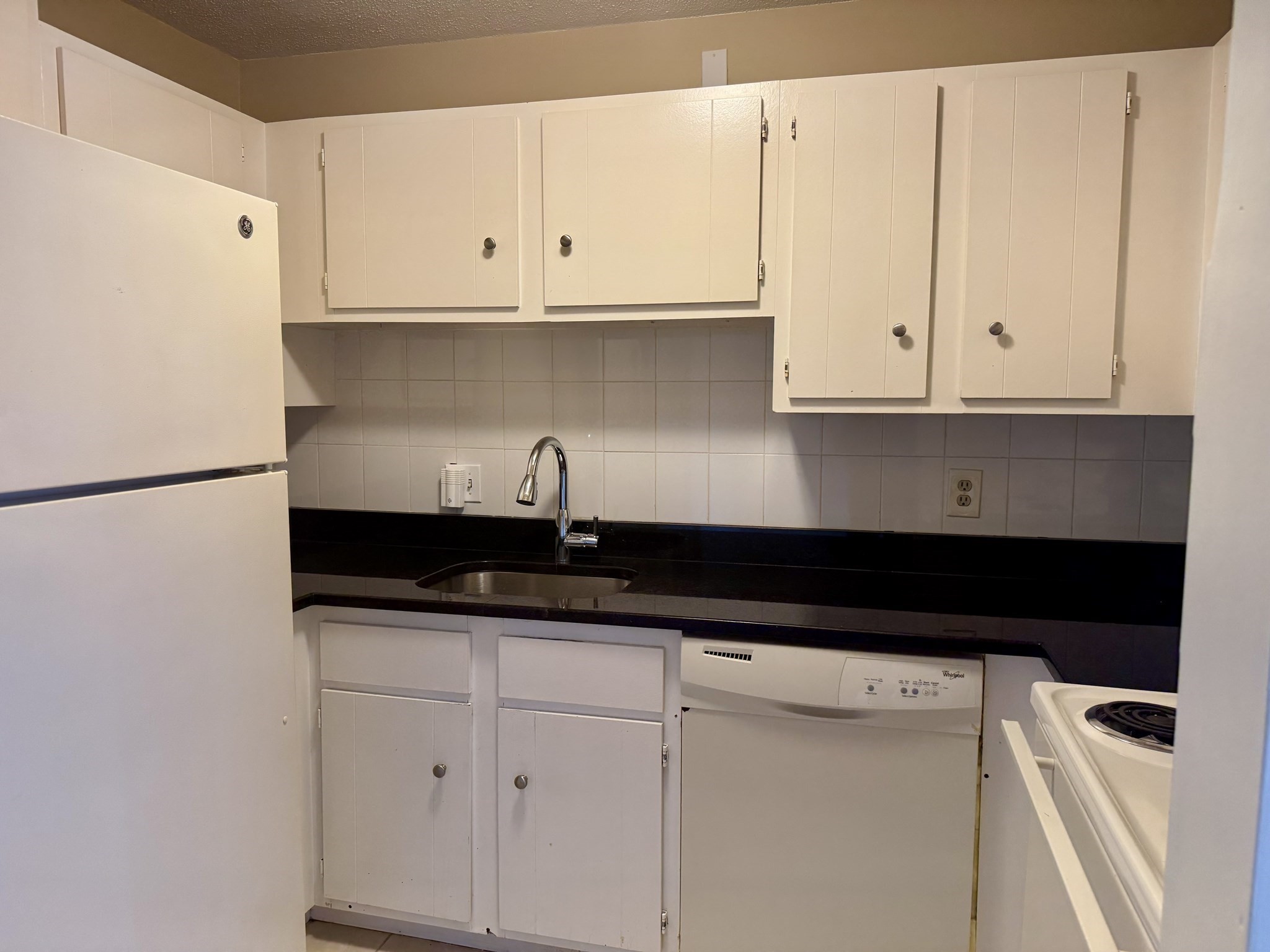 1186 Worcester Rd Unit 720, Framingham, MA 01702 - Image 11