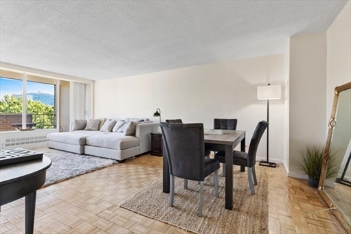 33 Pond Ave, Apt 709