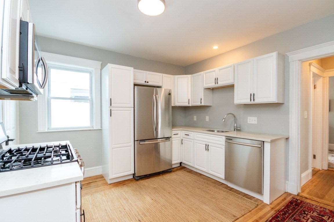 42 Cameron St Unit 3, Dorchester, Boston, MA 02125 - Image 2