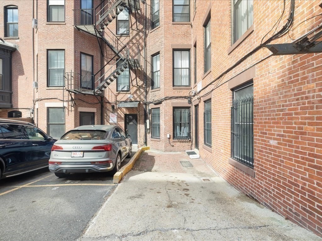 298 Marlborough Unit 1, Back Bay, Boston, MA 02116 - Image 30