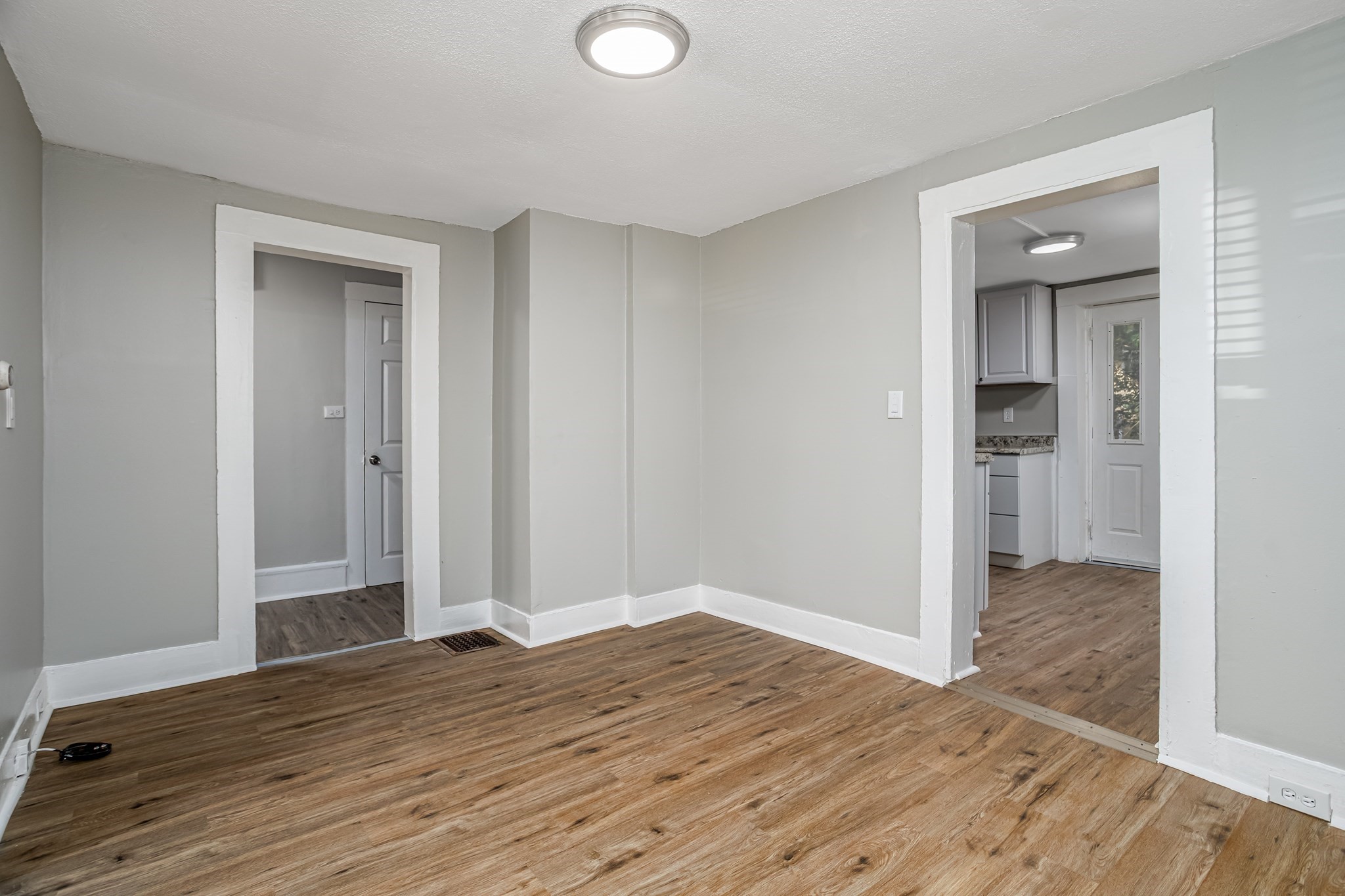 116 Elm St, Greenfield, MA 01301 - Image 12