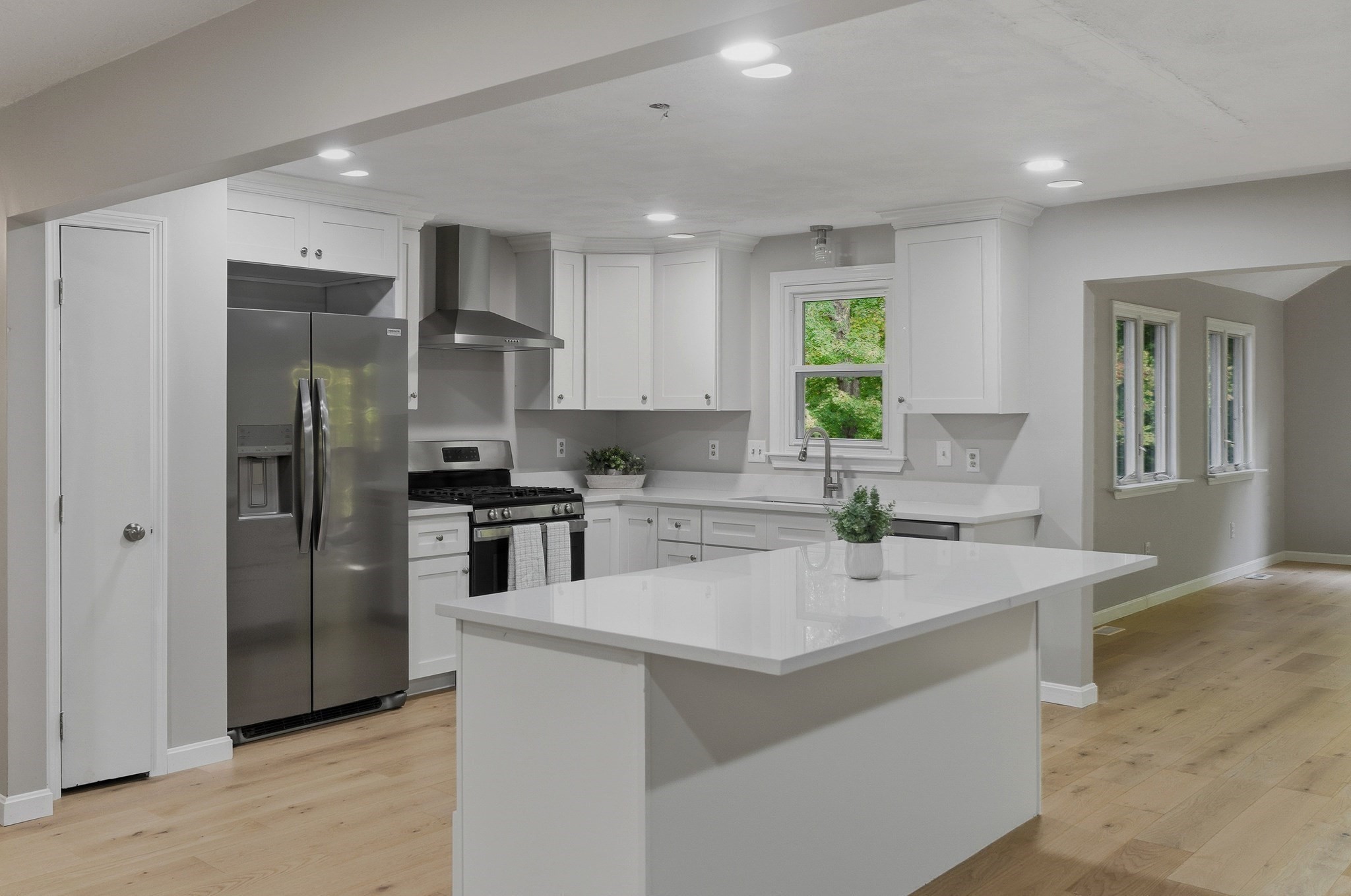 207 Bigelow St, Marlborough, MA 01752 - Image 14