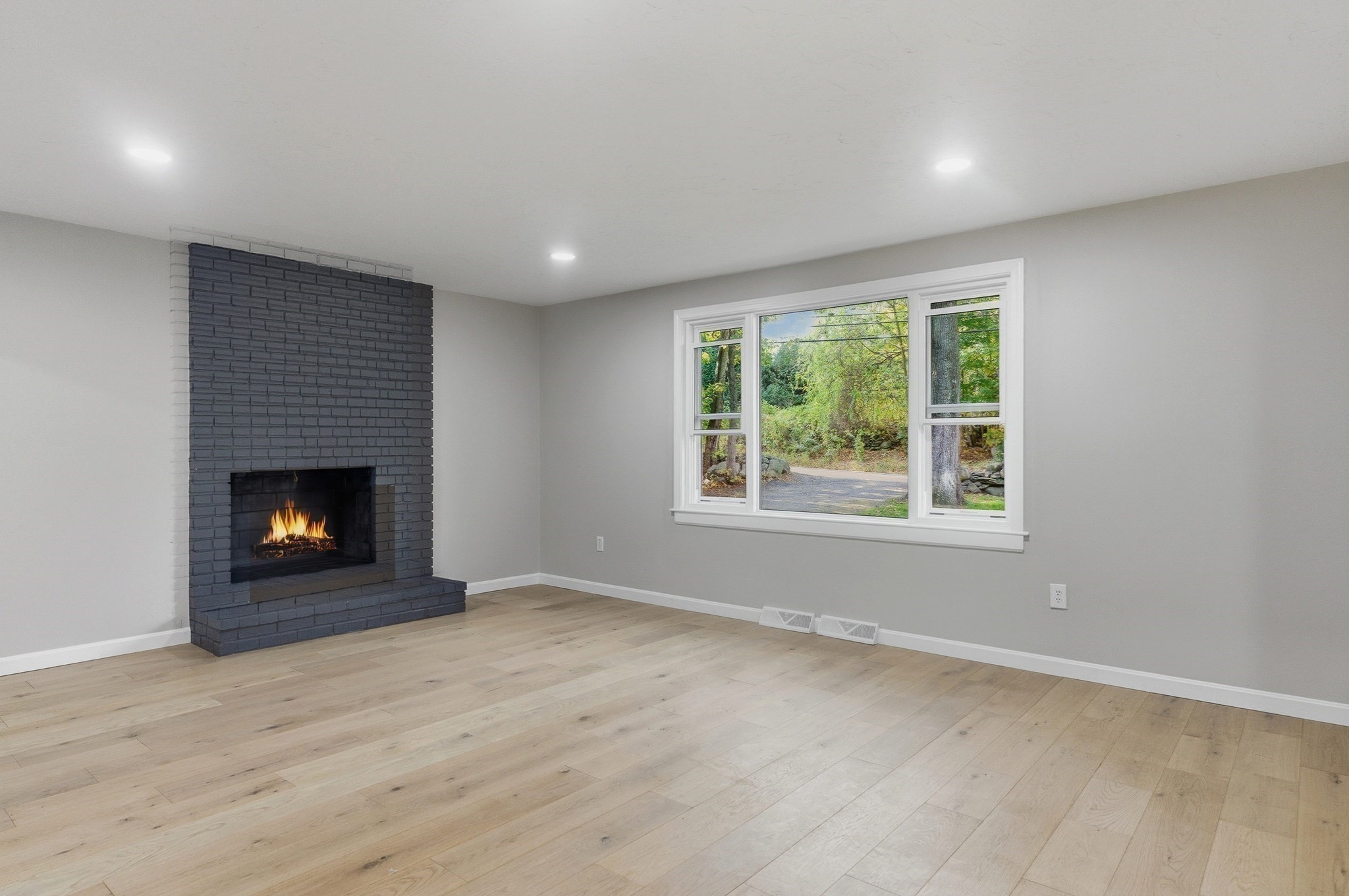 207 Bigelow St, Marlborough, MA 01752 - Image 8