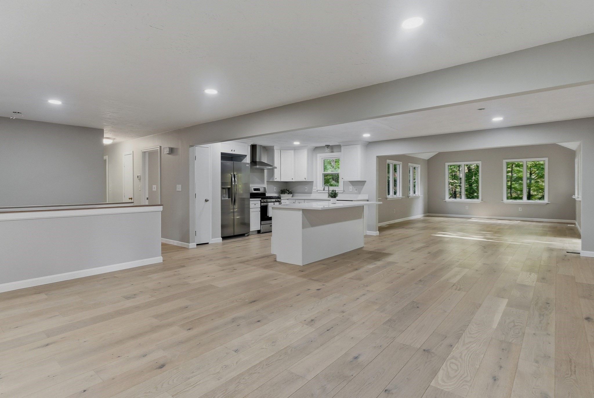 207 Bigelow St, Marlborough, MA 01752 - Image 9