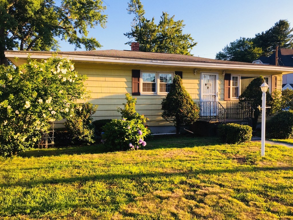 770 Princeton Blvd, Lowell, MA 01851 - Image 2