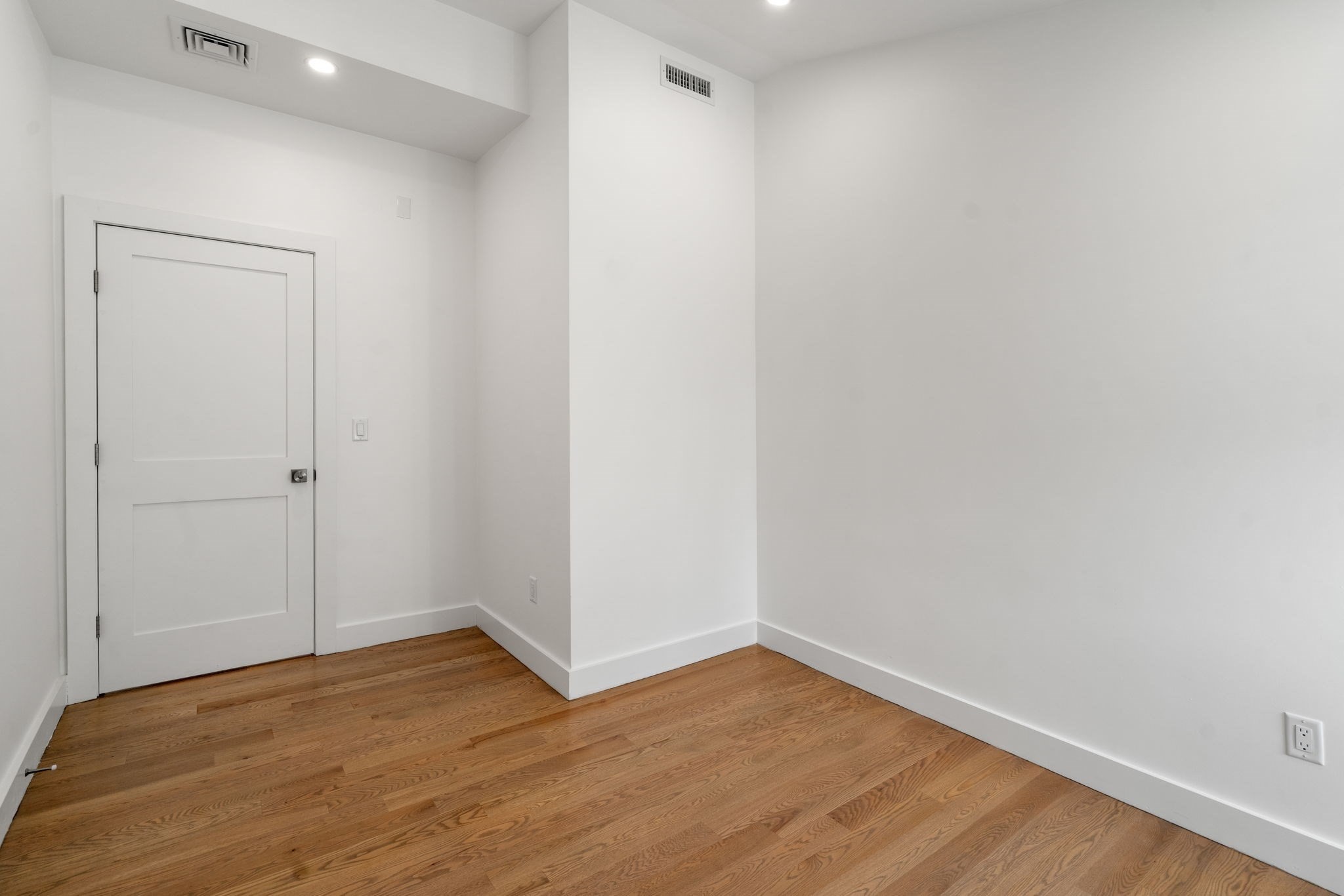 43 Welligton Unit 3, Waltham, MA 02451 - Image 25