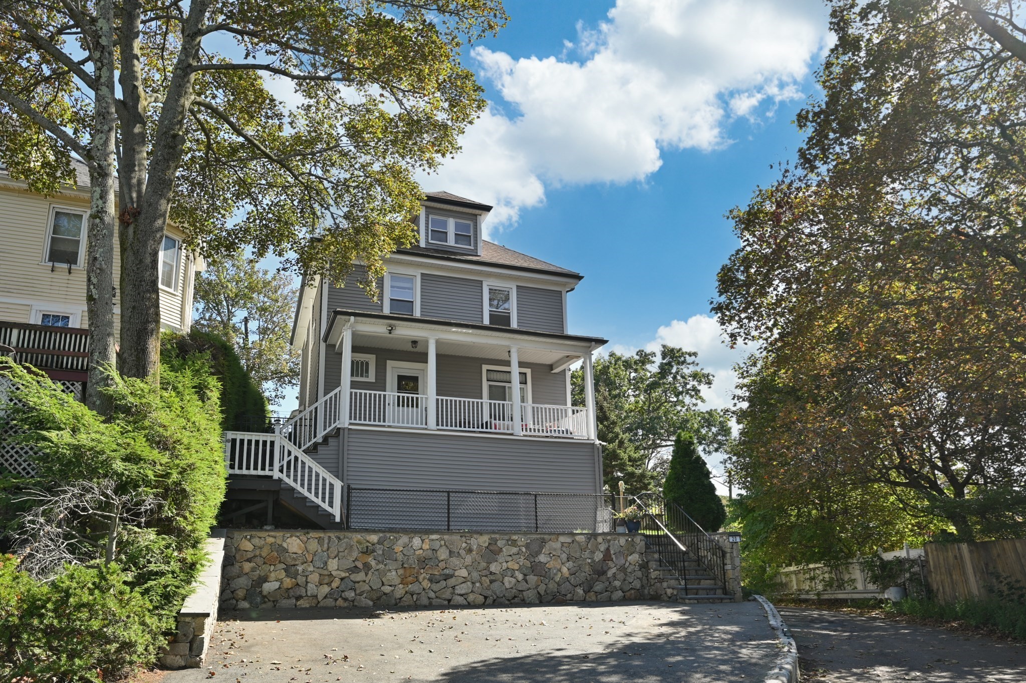 20 Oak Hill Rd, Saugus, MA 01906