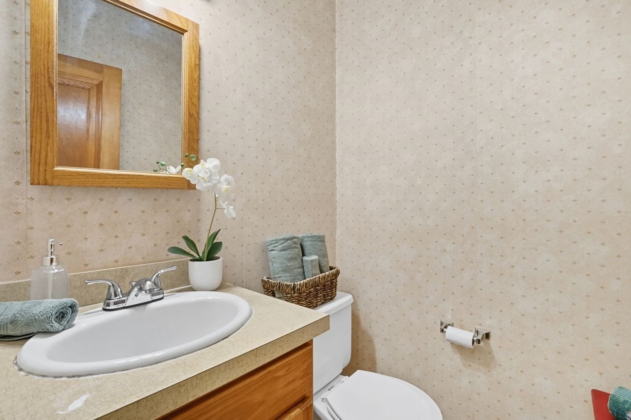 15 Bronson Ter, Springfield, MA 01108 - Image 22