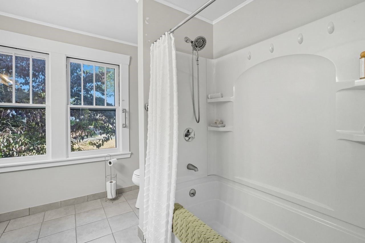 15 Bronson Ter, Springfield, MA 01108 - Image 28