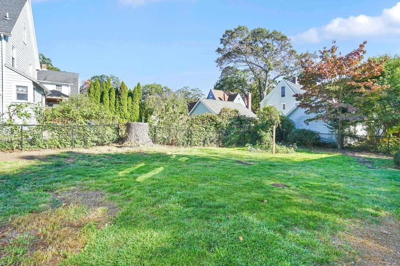 15 Bronson Ter, Springfield, MA 01108 - Image 36