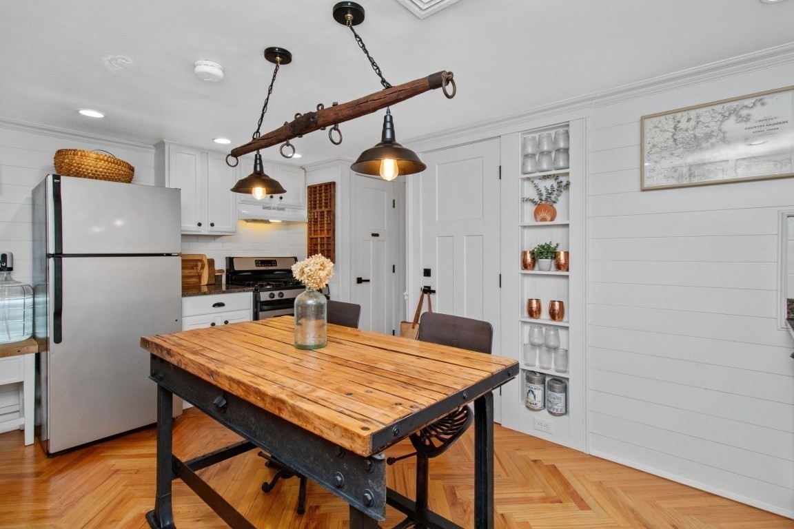 24 Gill Rd Unit 4, Waltham, MA 02453 - Image 5