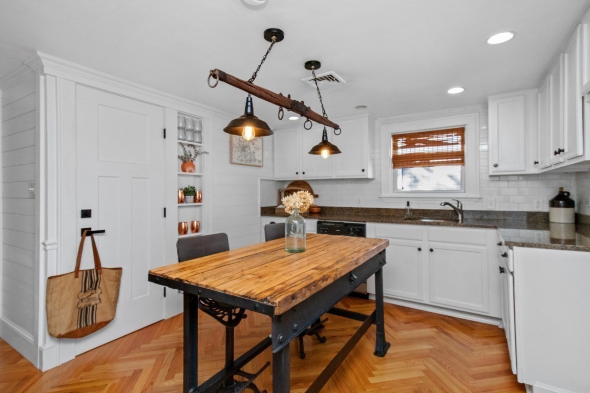 24 Gill Rd Unit 4, Waltham, MA 02453 - Image 6