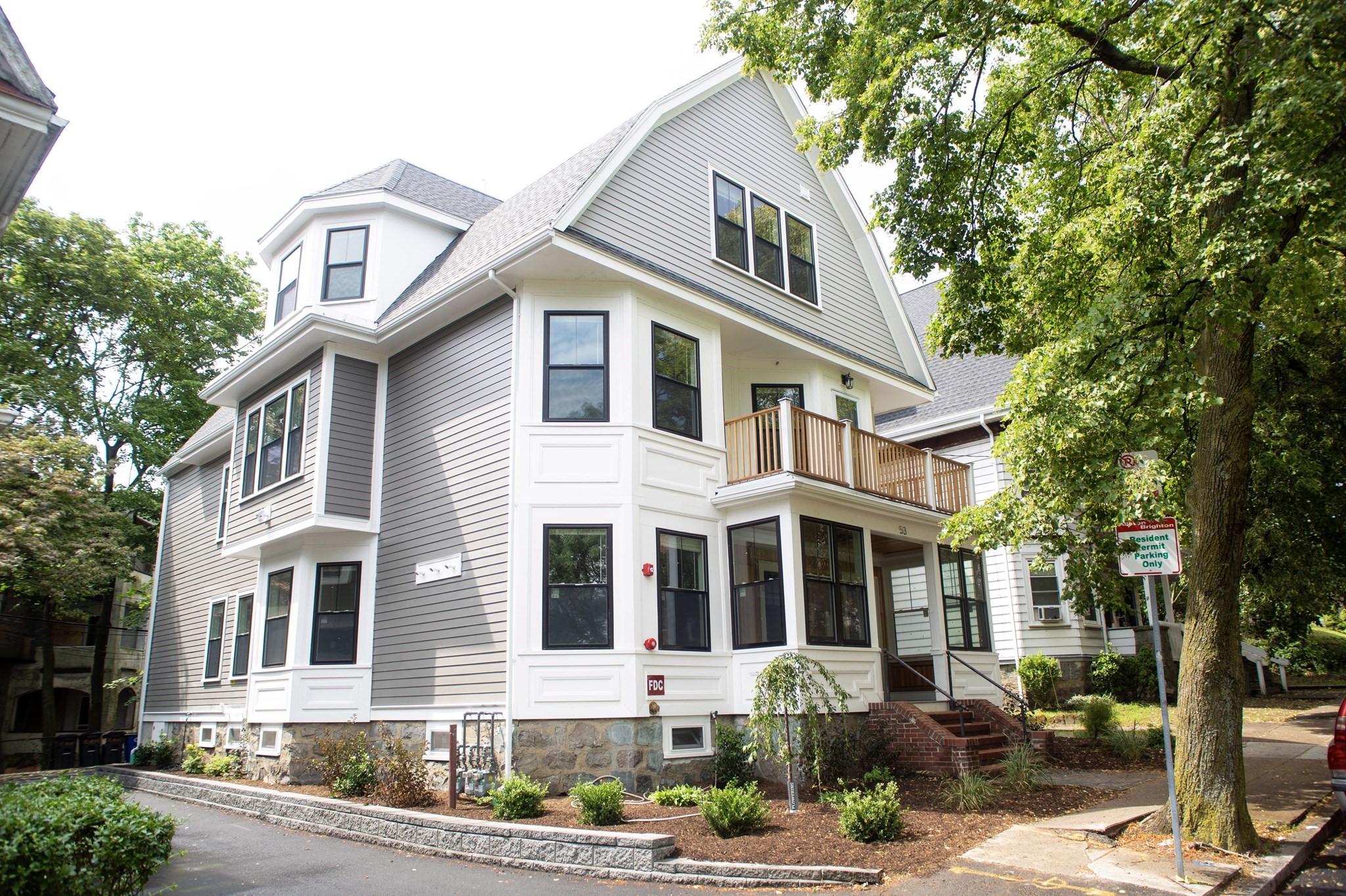53 Quint Avenue, Boston - Allston, MA 02134