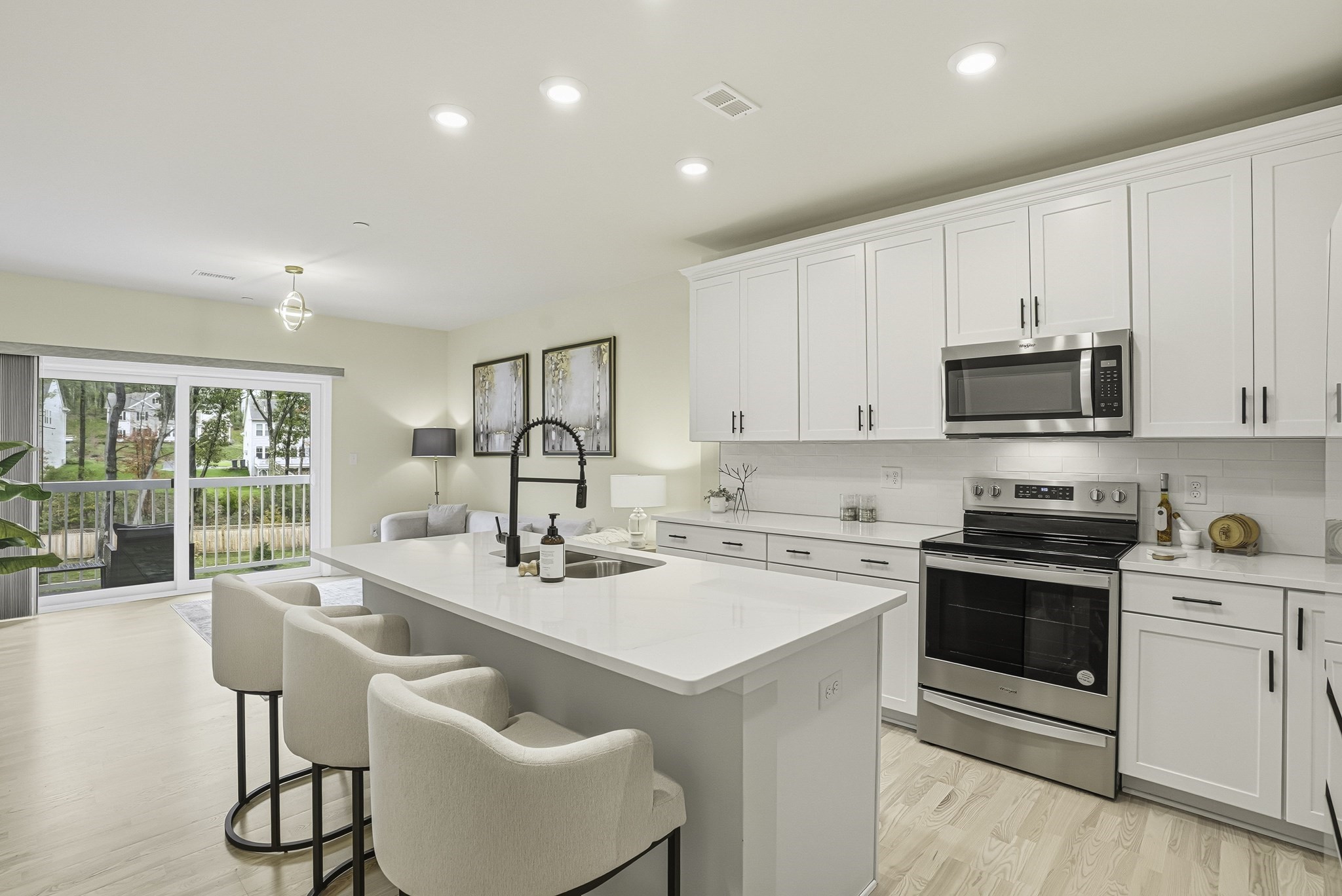 2 Winslow Ln Unit 2302, Grafton, MA 01519 - Image 4