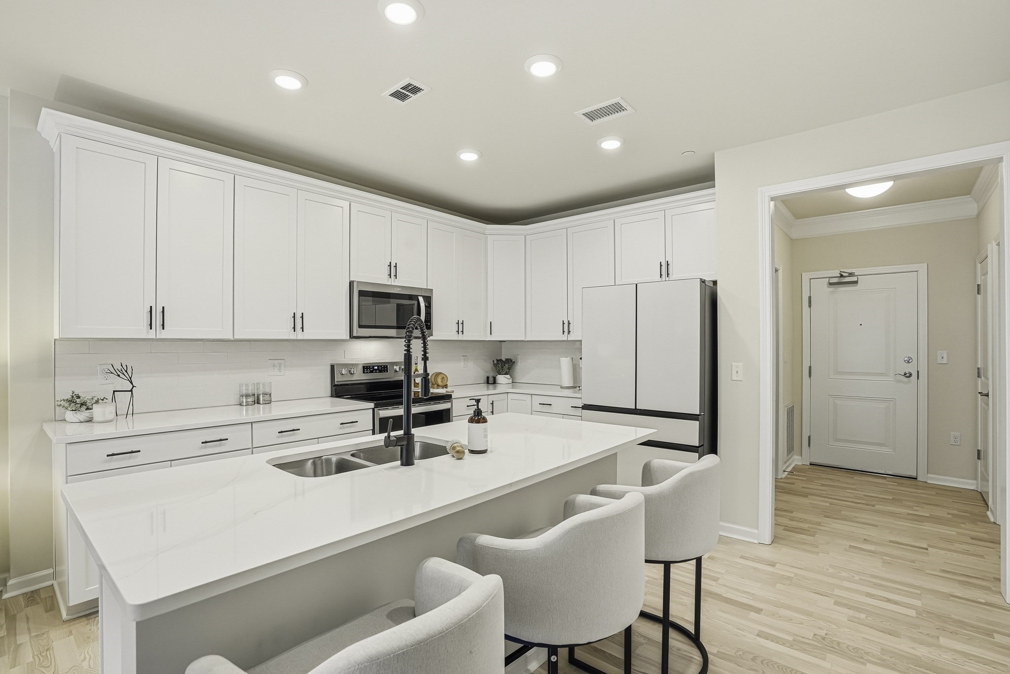 2 Winslow Ln Unit 2302, Grafton, MA 01519 - Image 9