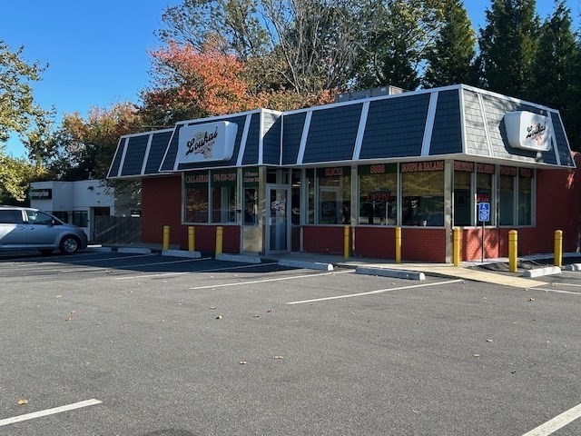 3 Faunce Corner Mall Rd, Dartmouth, MA 02747 - Image 1