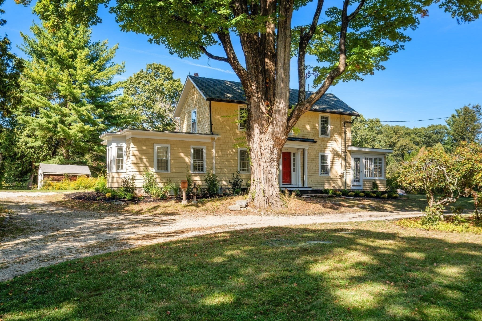 1011 Edmands Rd, Framingham, MA 01701