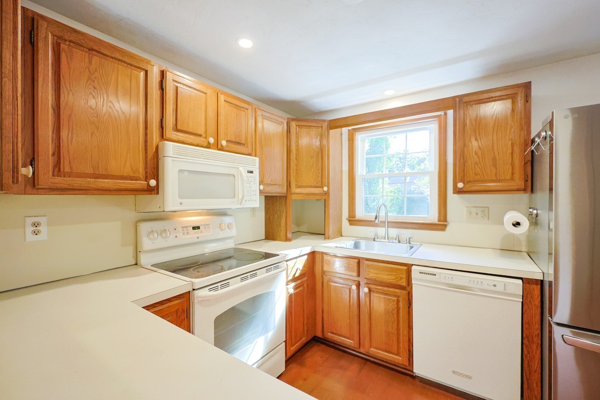 88 Village St Unit 88, Easton, MA 02375 - Image 17