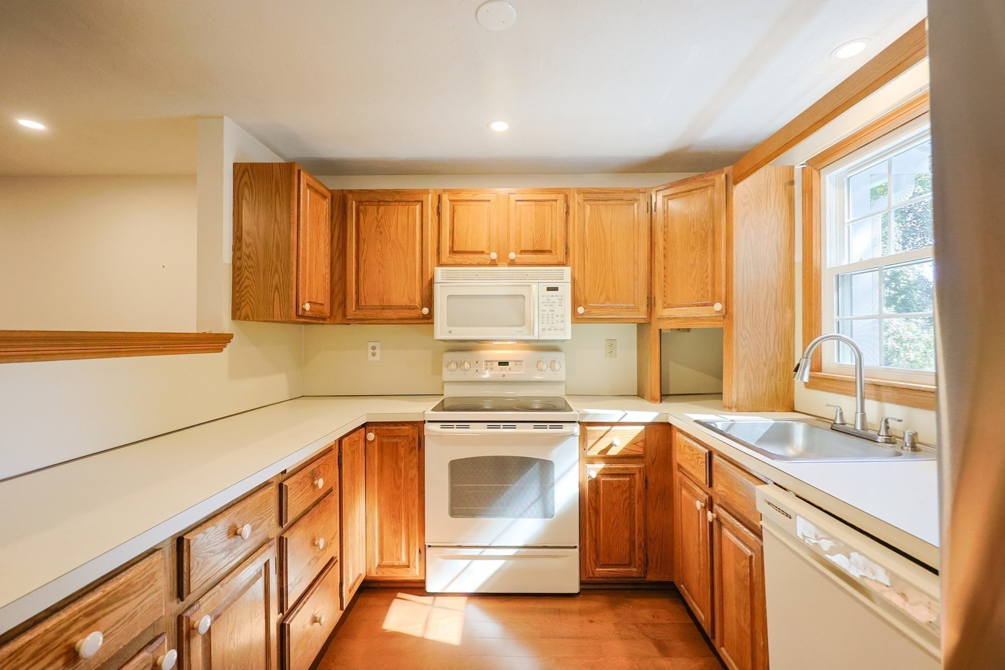 88 Village St Unit 88, Easton, MA 02375 - Image 19