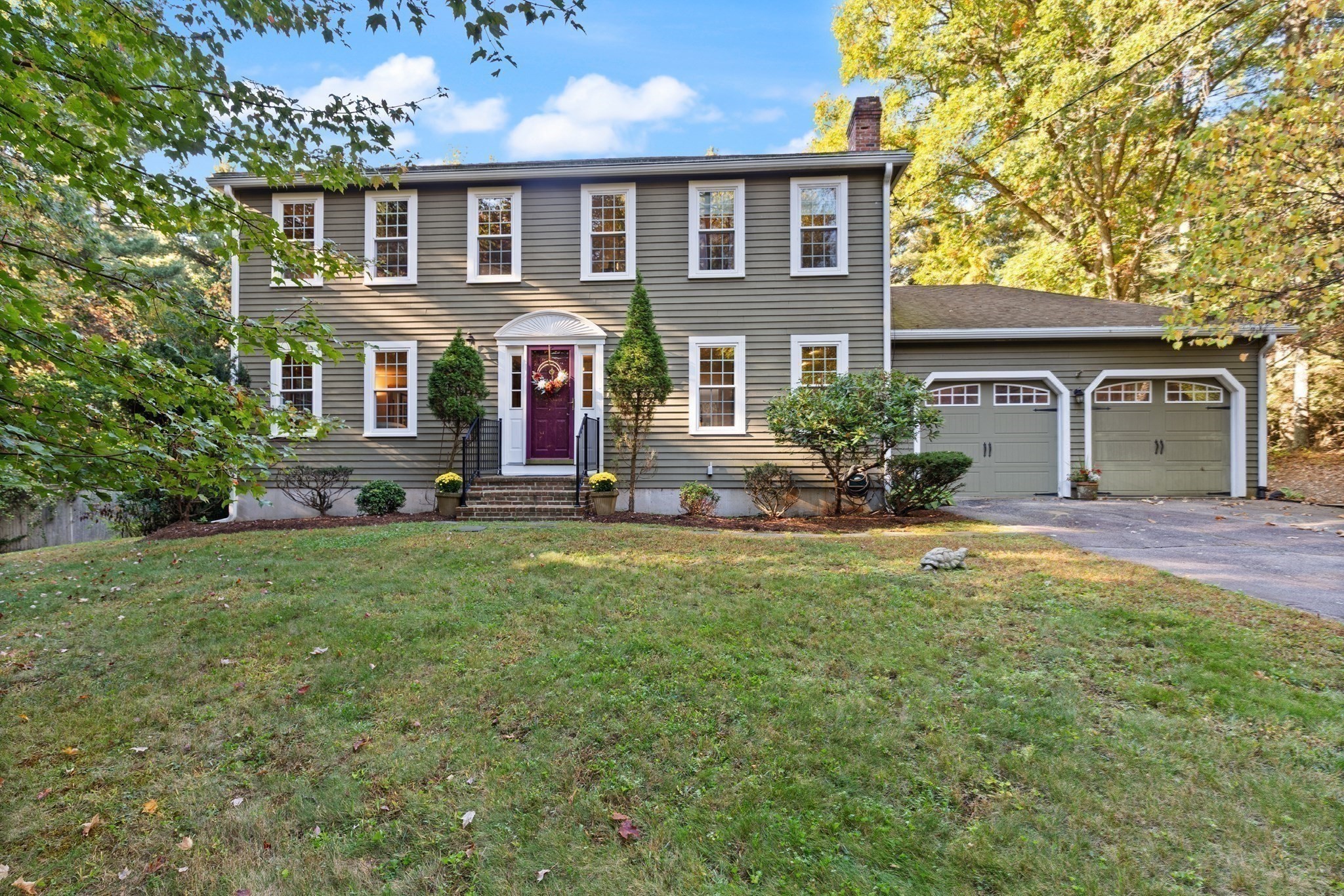 45 King St, Norfolk, MA 02056