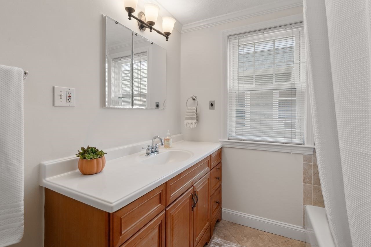 11 Spring Park Avenue Unit B, Jamaica Plain, Boston, MA 02130 - Image 16