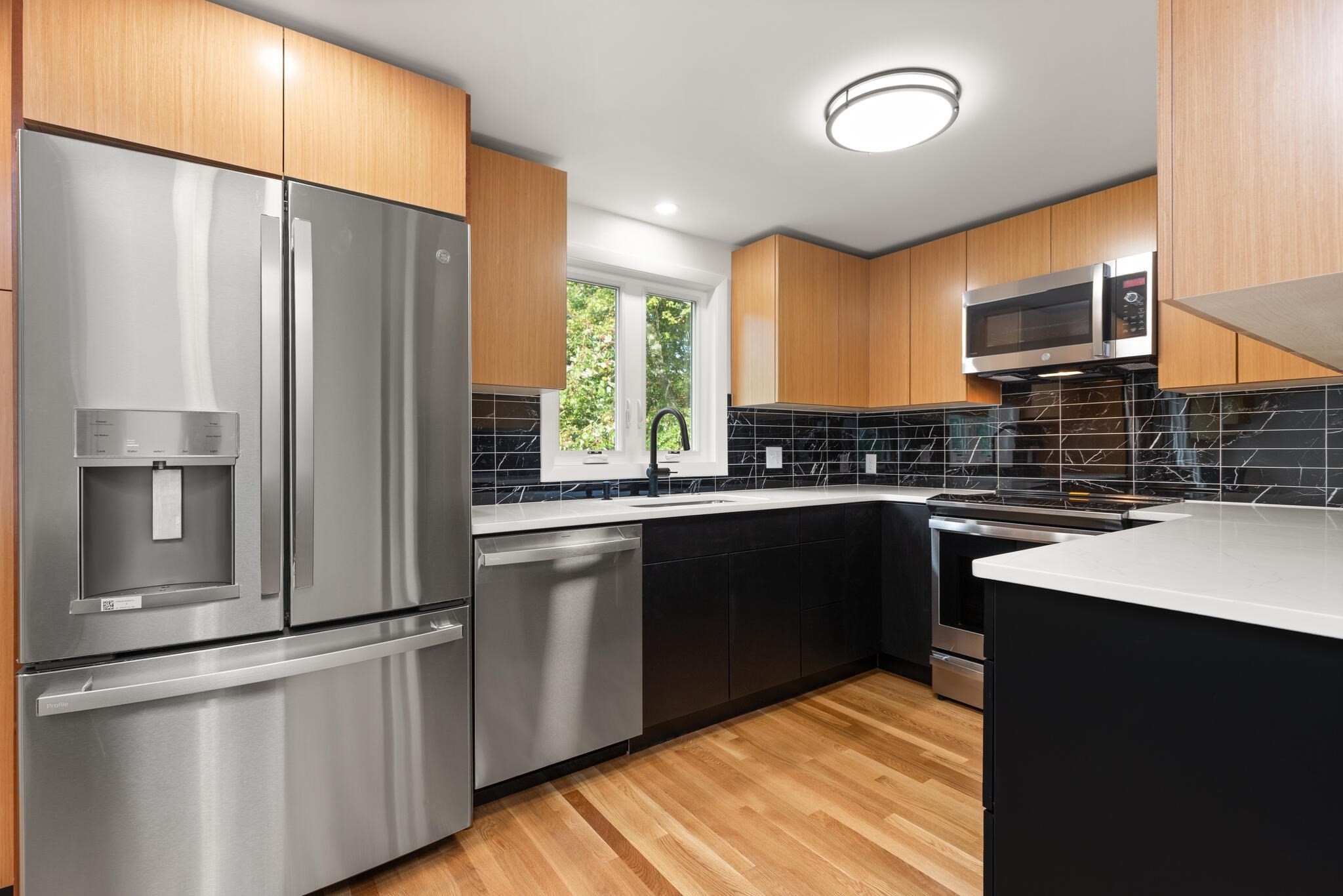 19 Selwyn, Newton, MA 02461 - Image 2