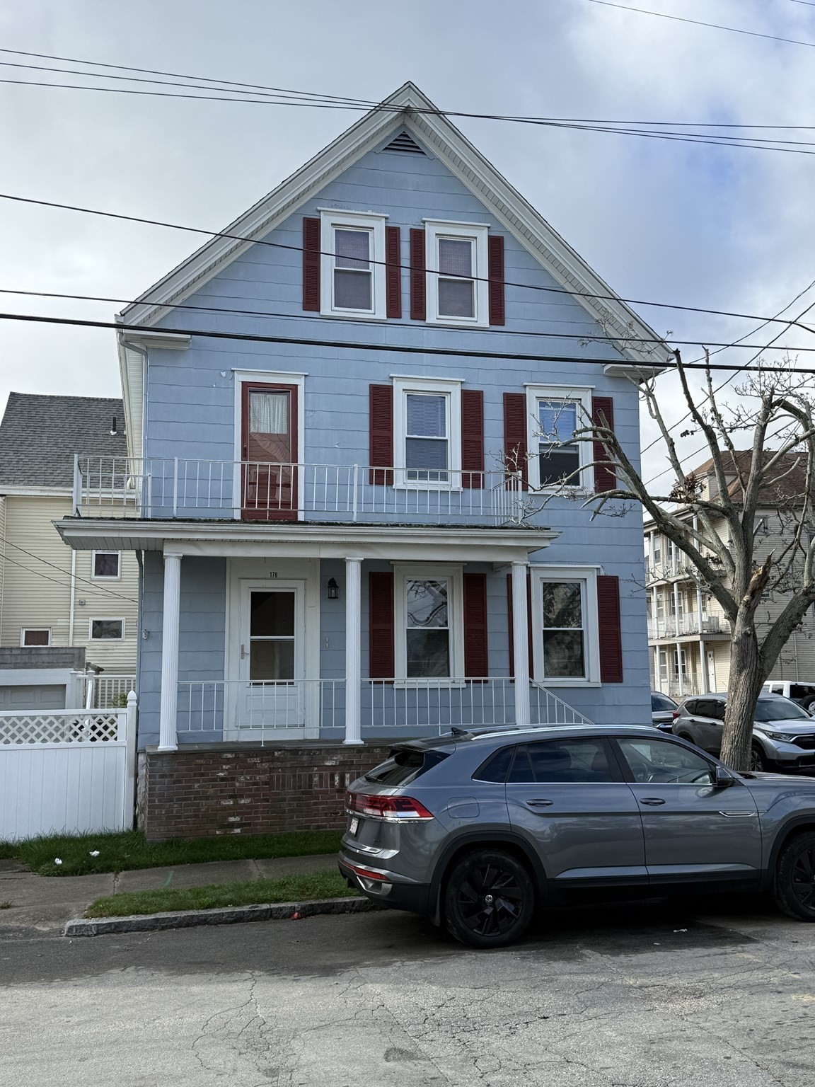 178 Thompson St, New Bedford, MA 02740