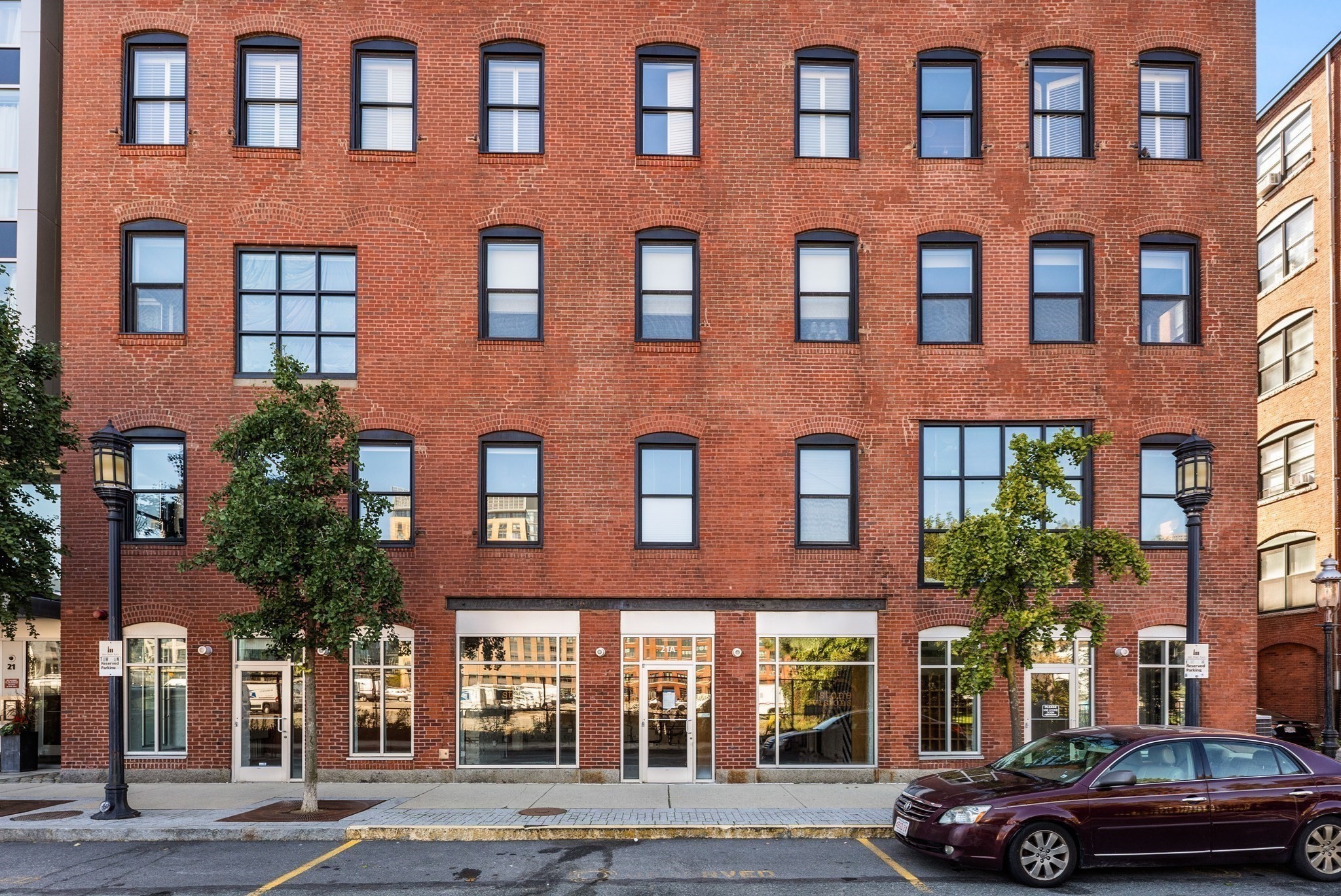 21 Wormwood Unit A, Seaport, Boston, MA 02210 - Image 2