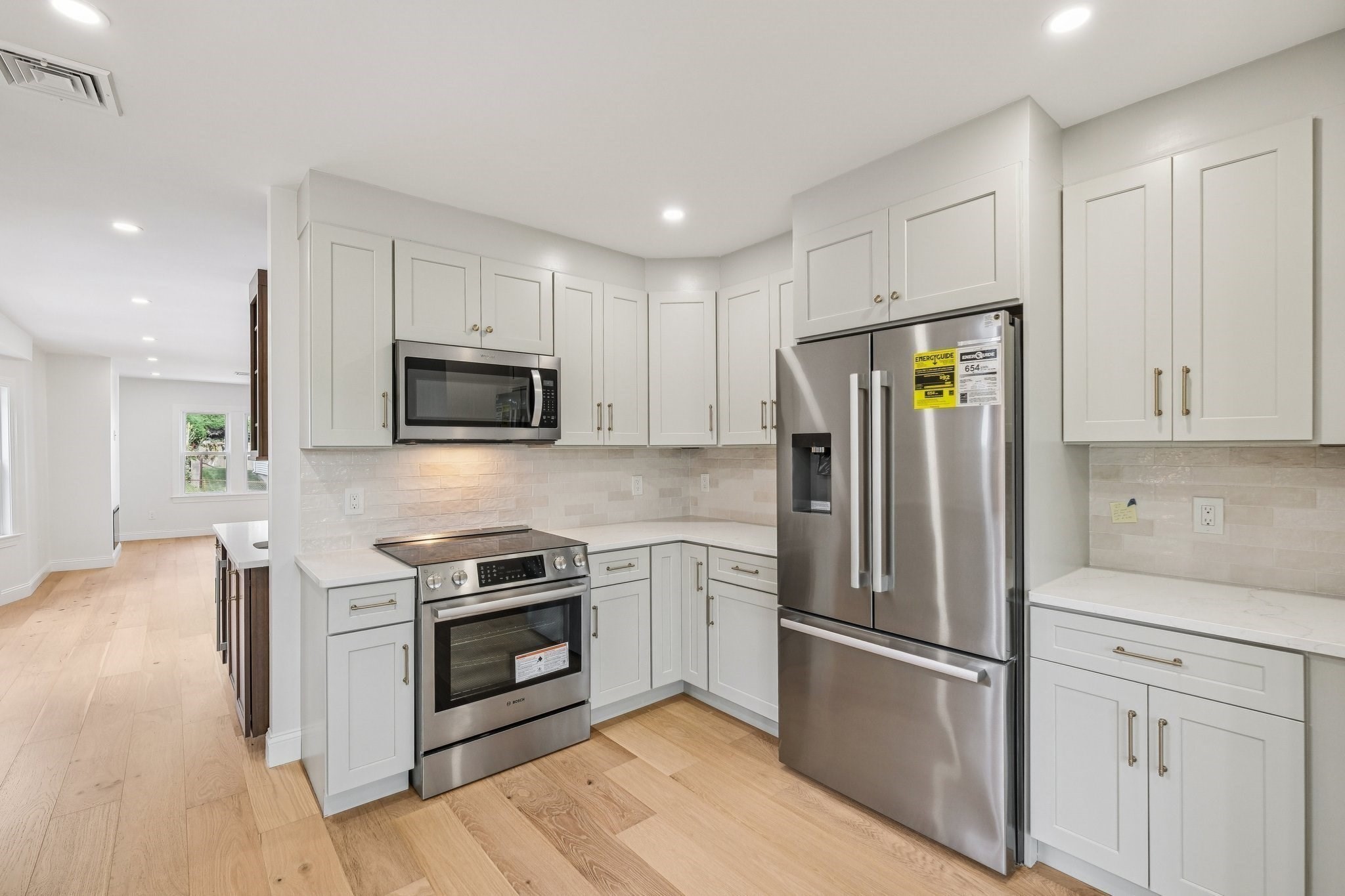 32 Larch, Brighton, Boston, MA 02135 - Image 24