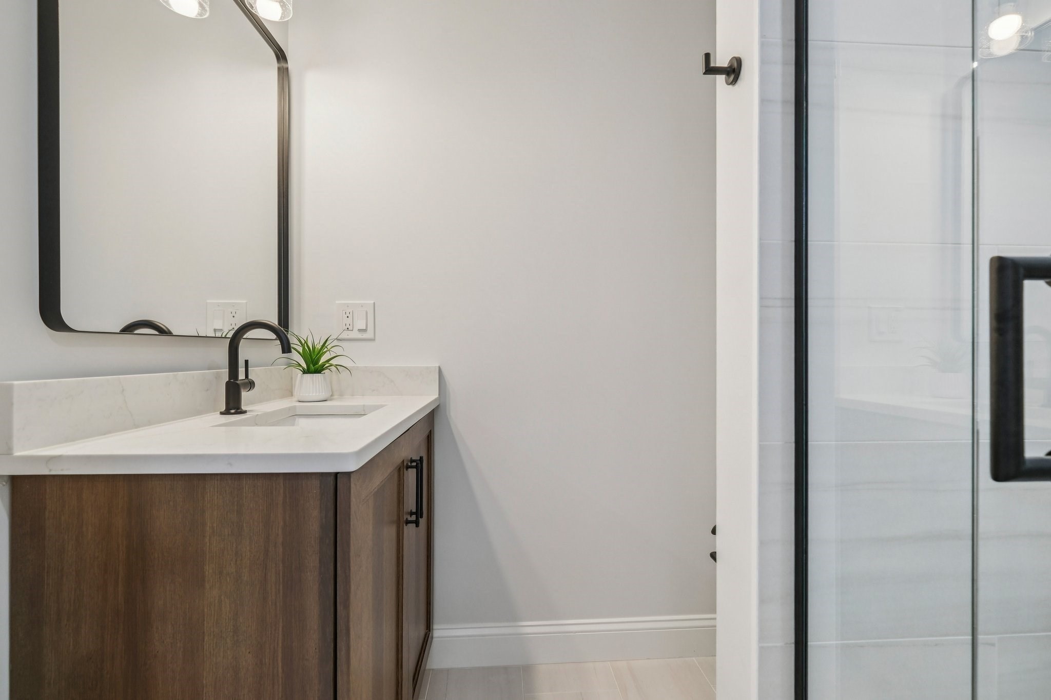 32 Larch, Brighton, Boston, MA 02135 - Image 34