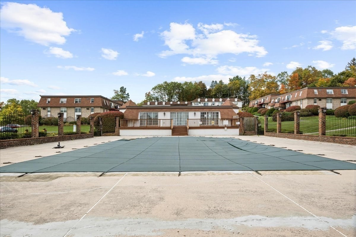 26 Williamsburg Ct Unit 22, Shrewsbury, MA 01545 - Image 24