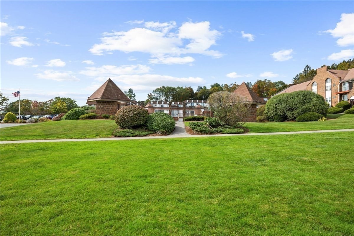 26 Williamsburg Ct Unit 22, Shrewsbury, MA 01545 - Image 25