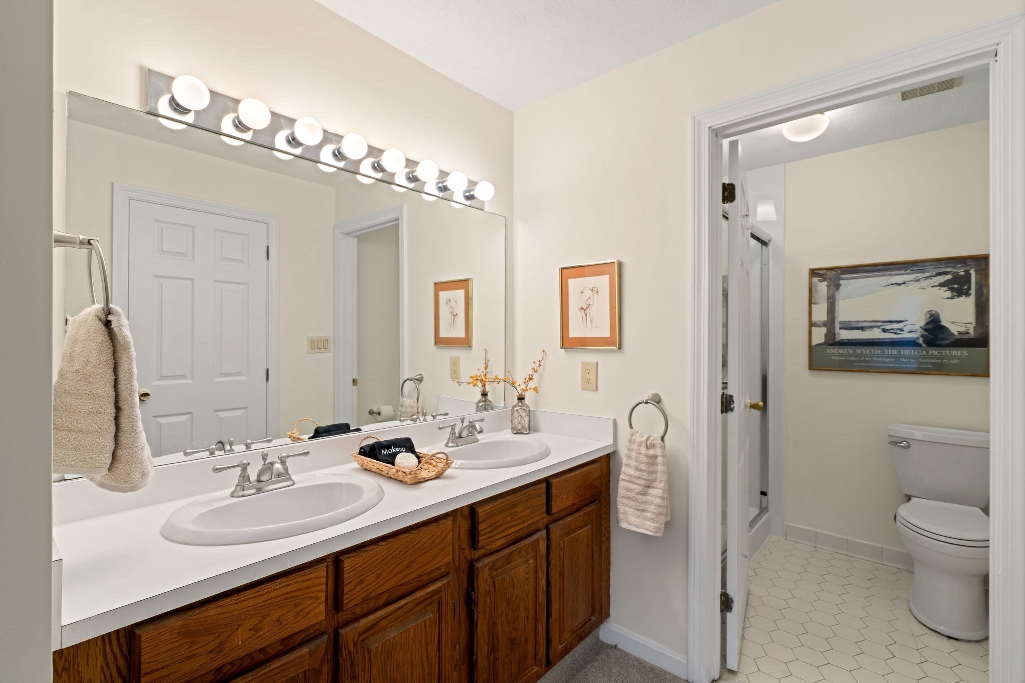 7 Ledgewood Way Unit 11, Peabody, MA 01960 - Image 13