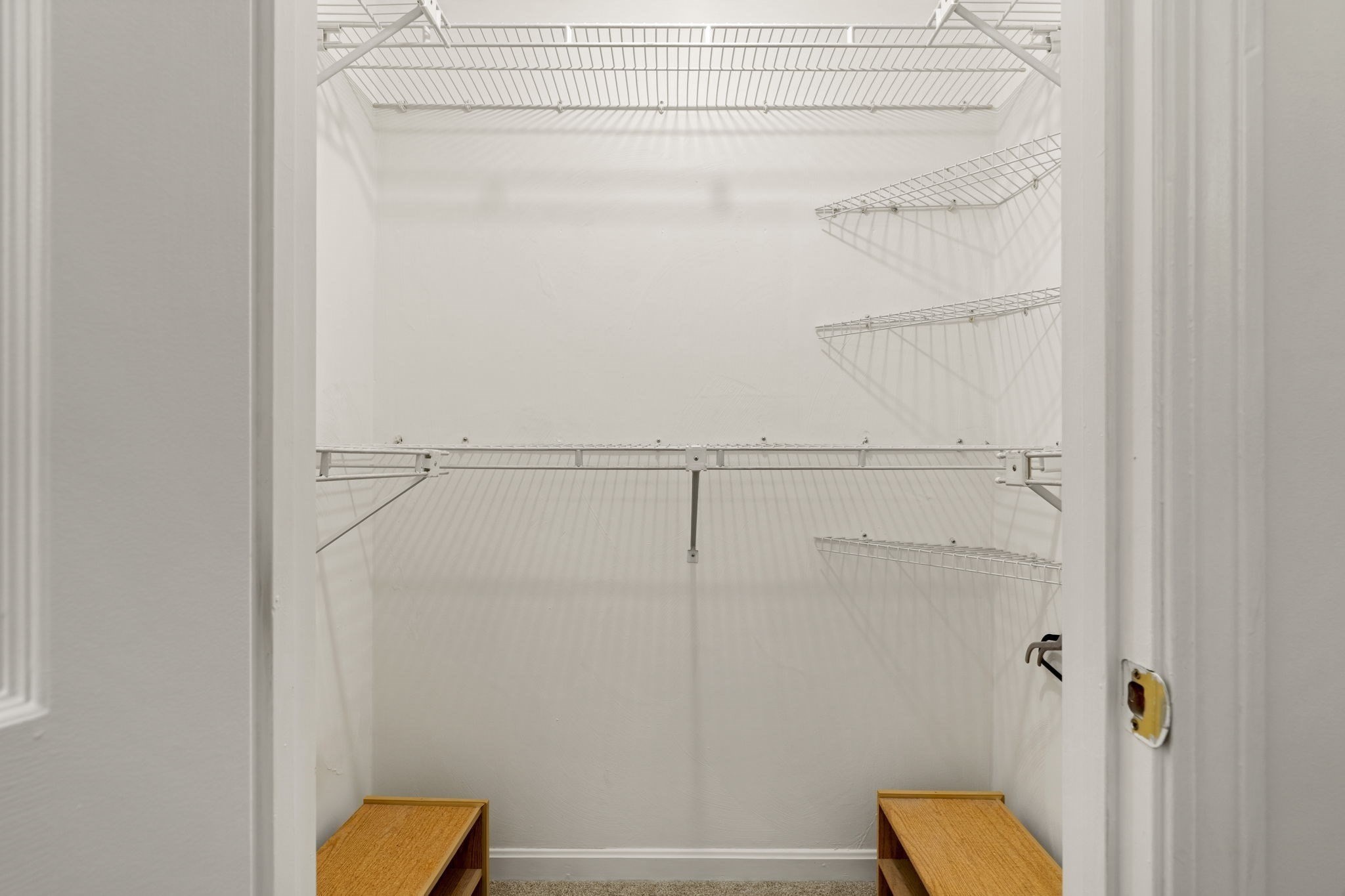 7 Ledgewood Way Unit 11, Peabody, MA 01960 - Image 15