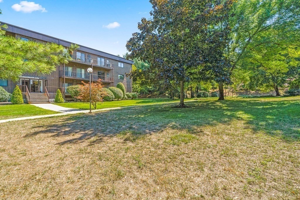 7 Ledgewood Way Unit 11, Peabody, MA 01960 - Image 24