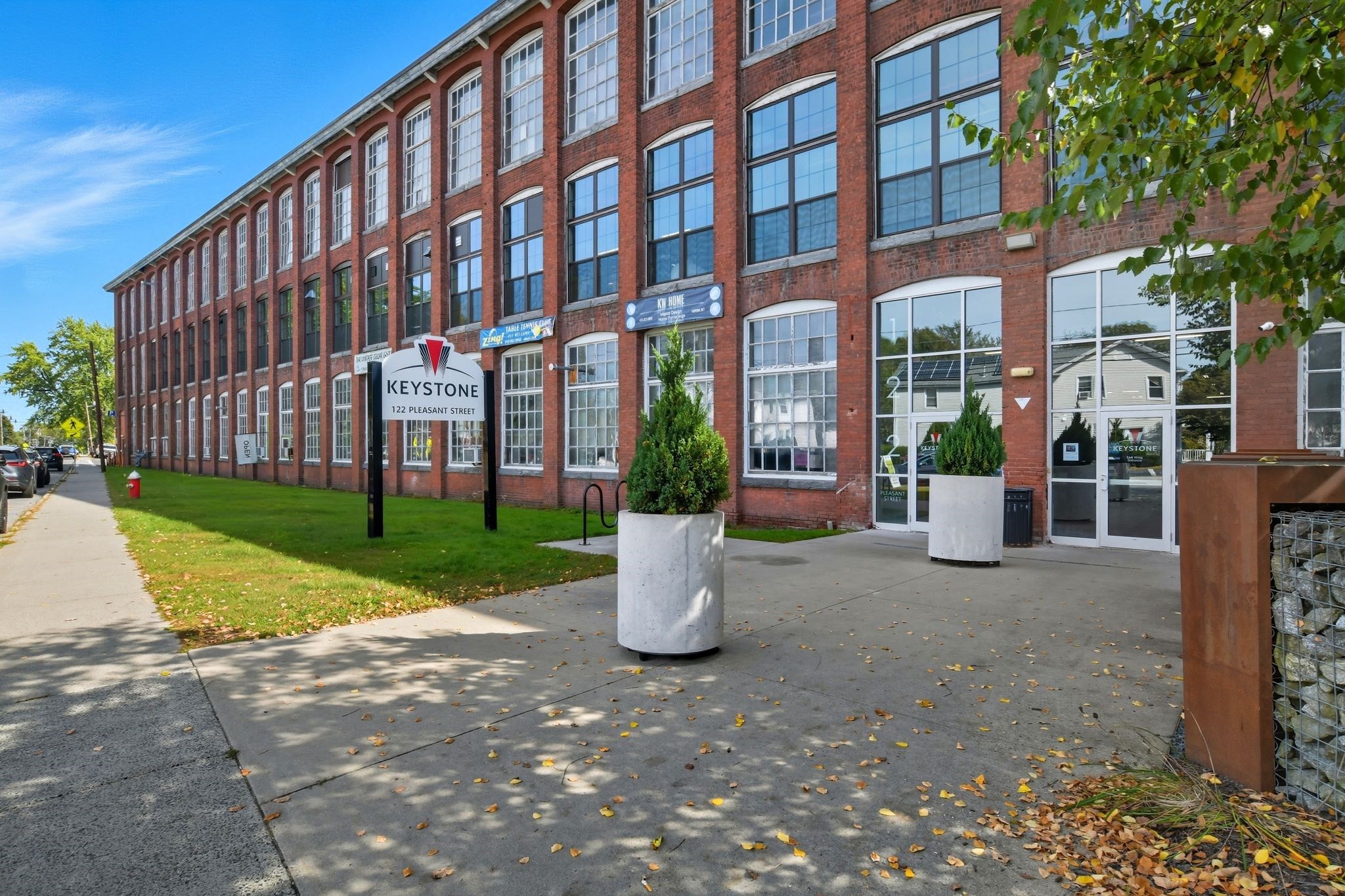 122 Pleasant St, Easthampton, MA 01027 - Image 1