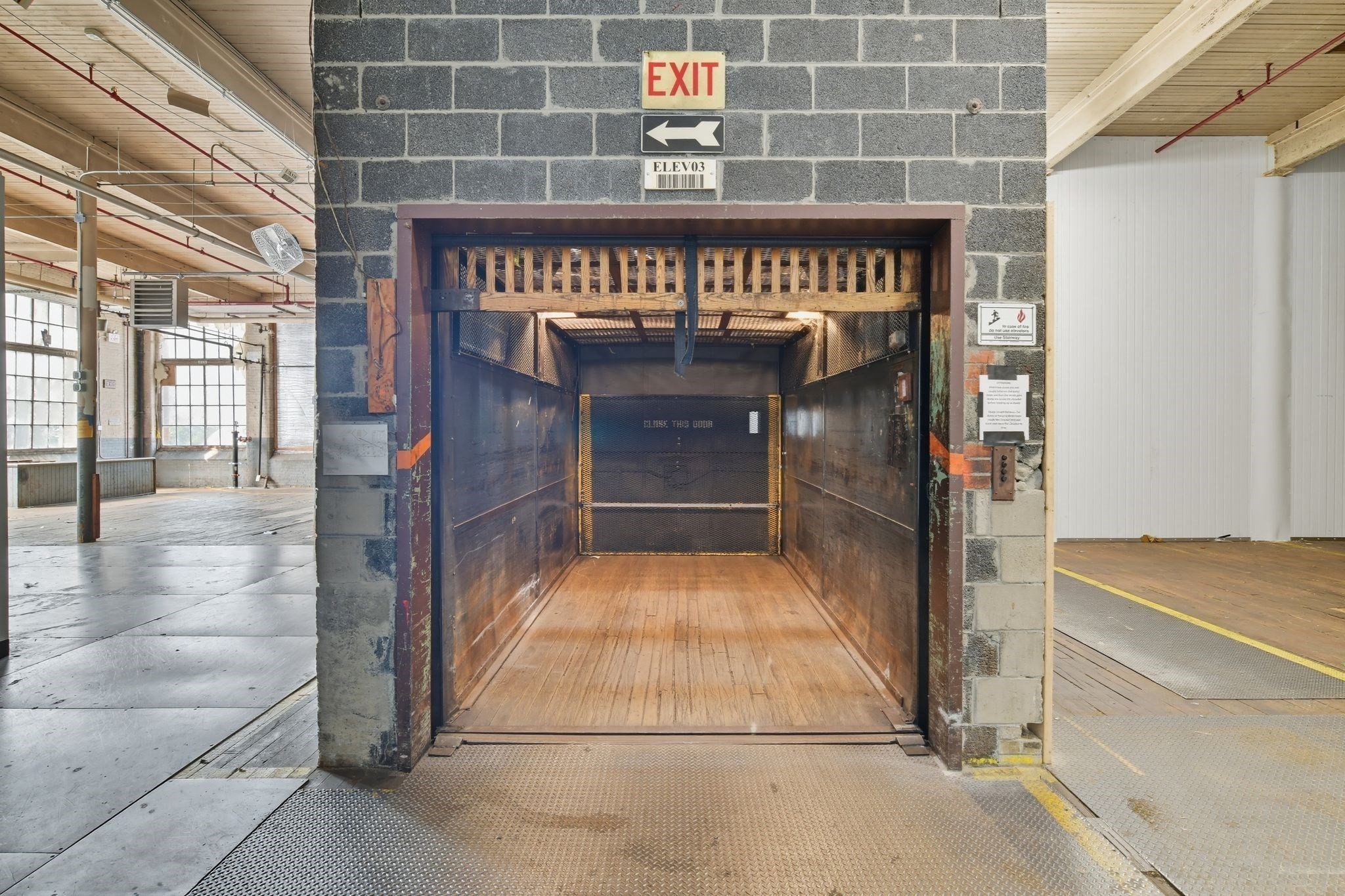 122 Pleasant St, Easthampton, MA 01027 - Image 8