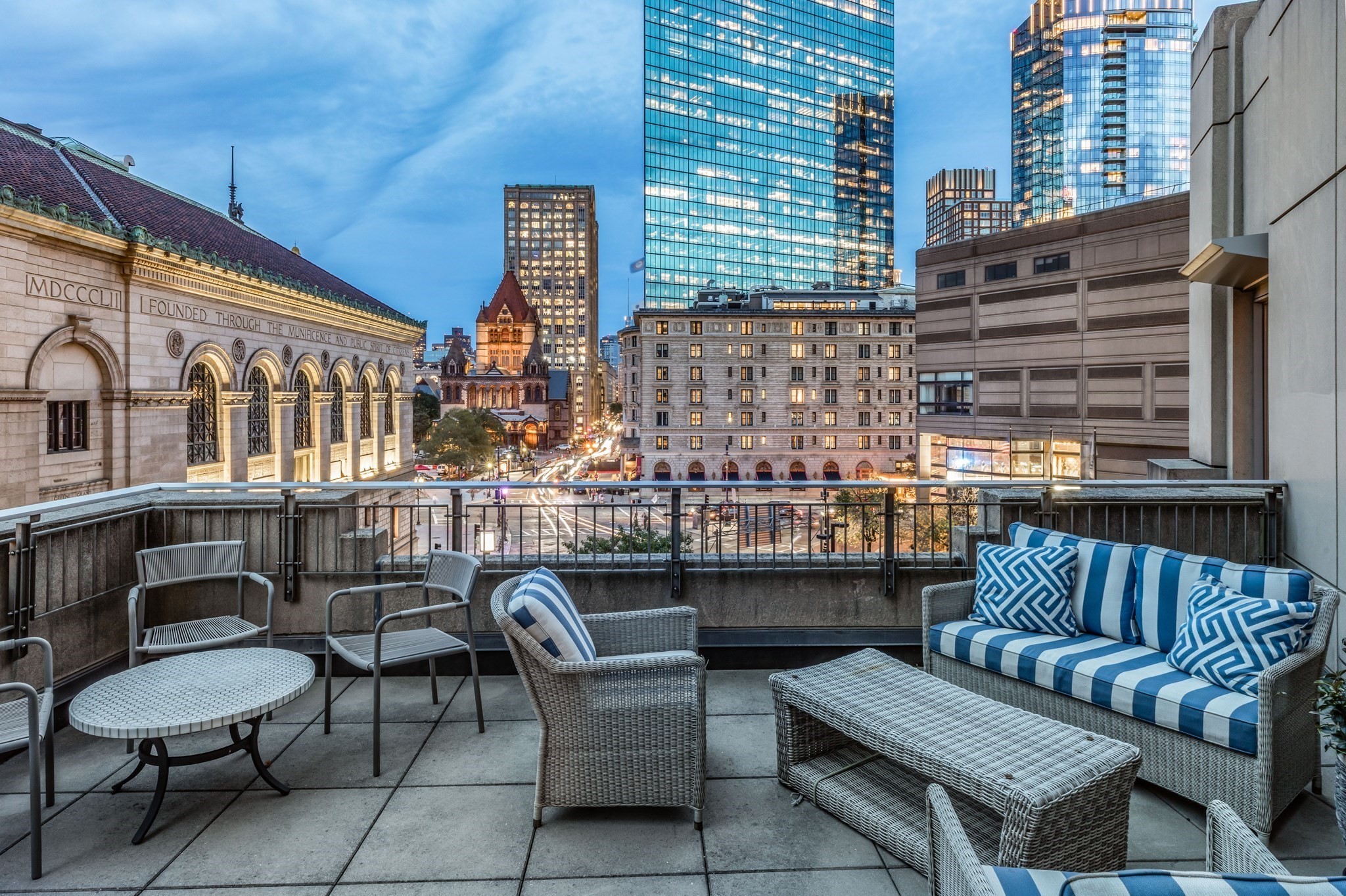 1 Huntington Ave Unit 403, Boston - Back Bay, MA 02116
