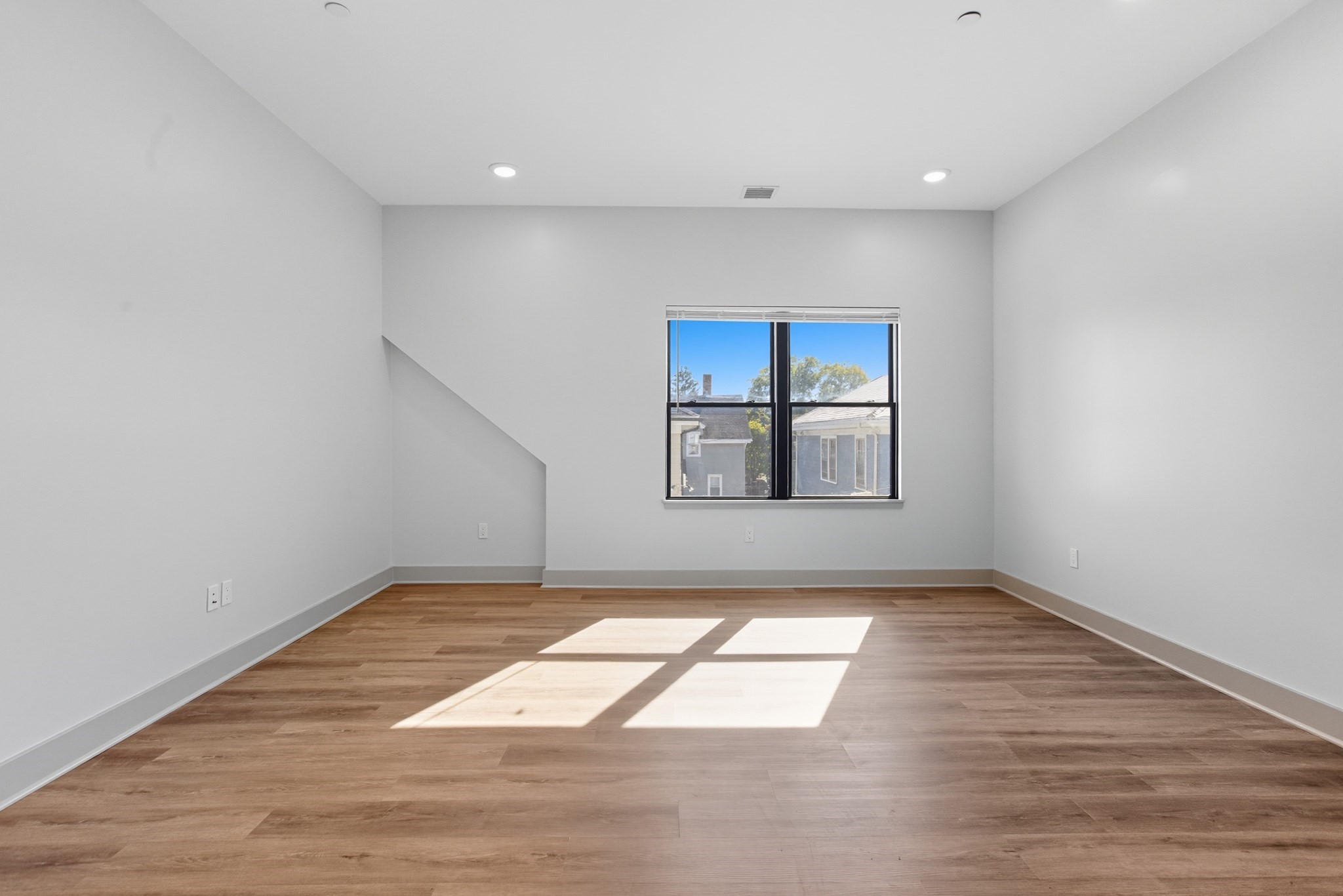 127 E Cottage St Unit 8, Dorchester, Boston, MA 02125 - Image 25