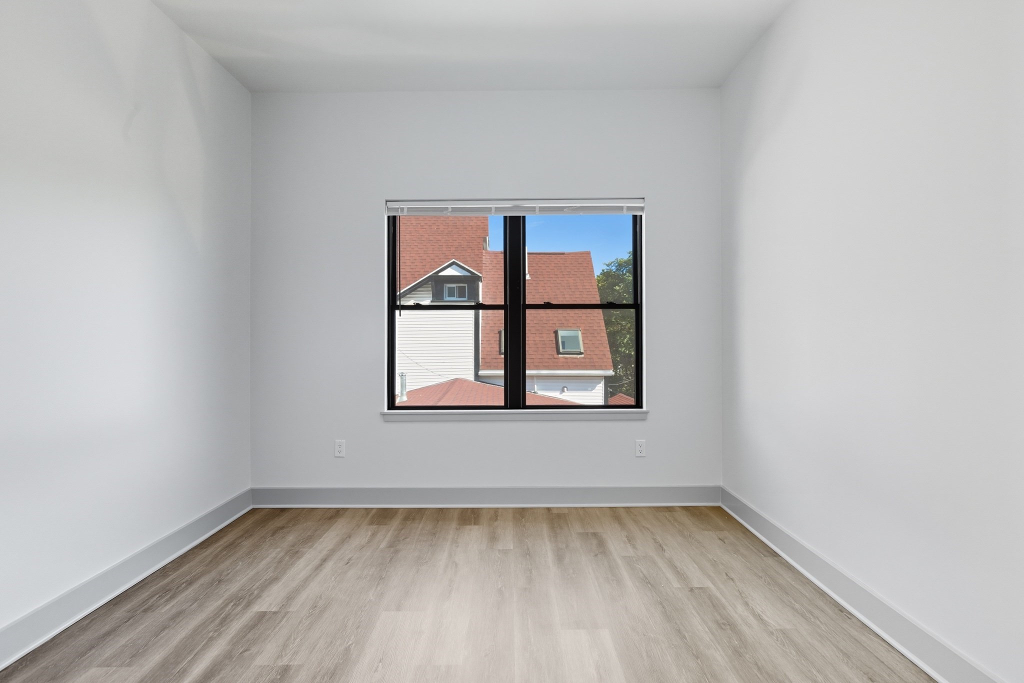 127 E Cottage St Unit 8, Dorchester, Boston, MA 02125 - Image 31