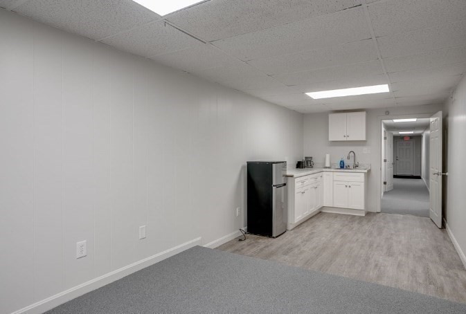 38 Market Unit 1, Amesbury, MA 01913 - Image 3