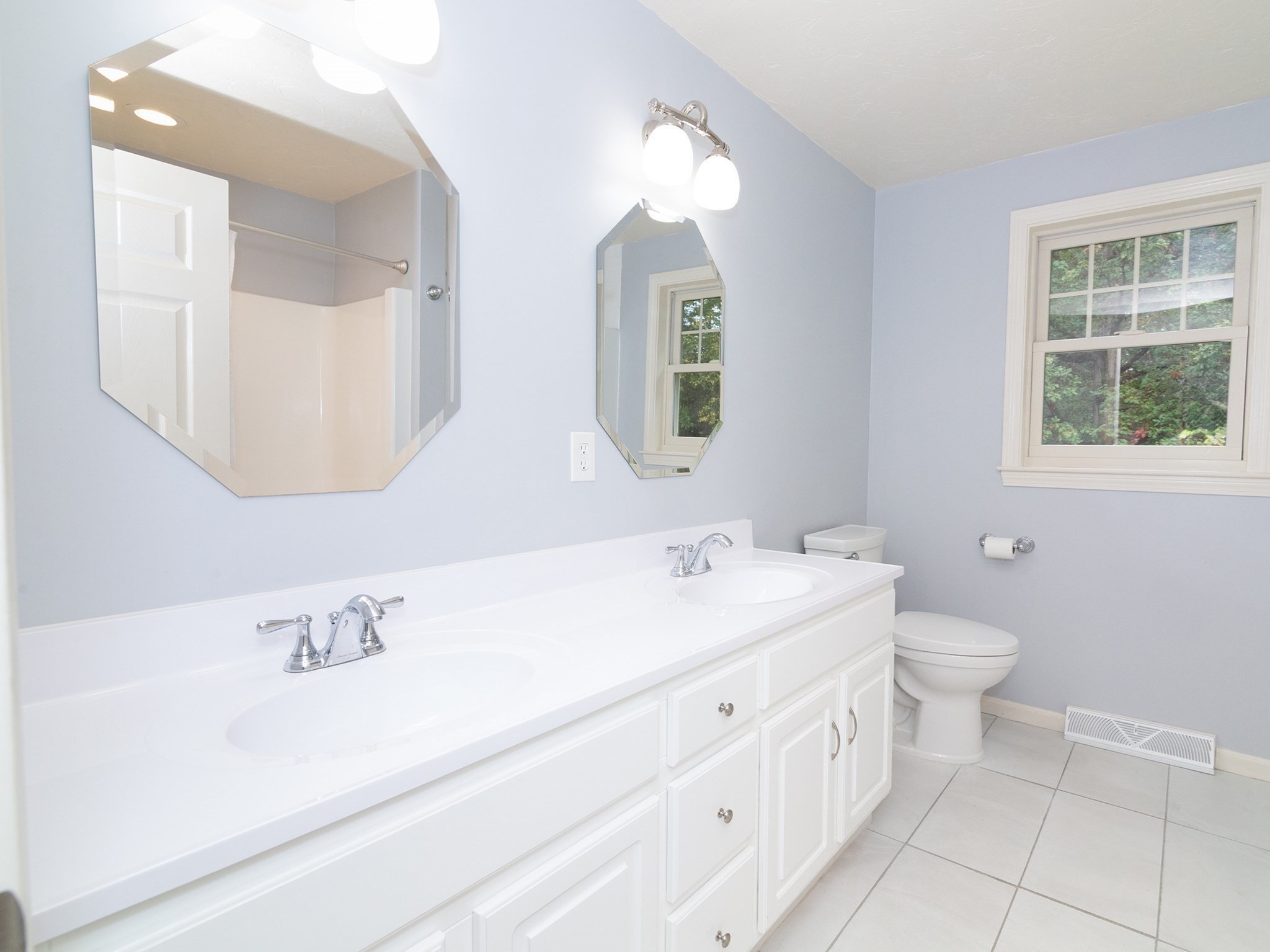 28 Stetson Dr, Marlborough, MA 01752 - Image 12