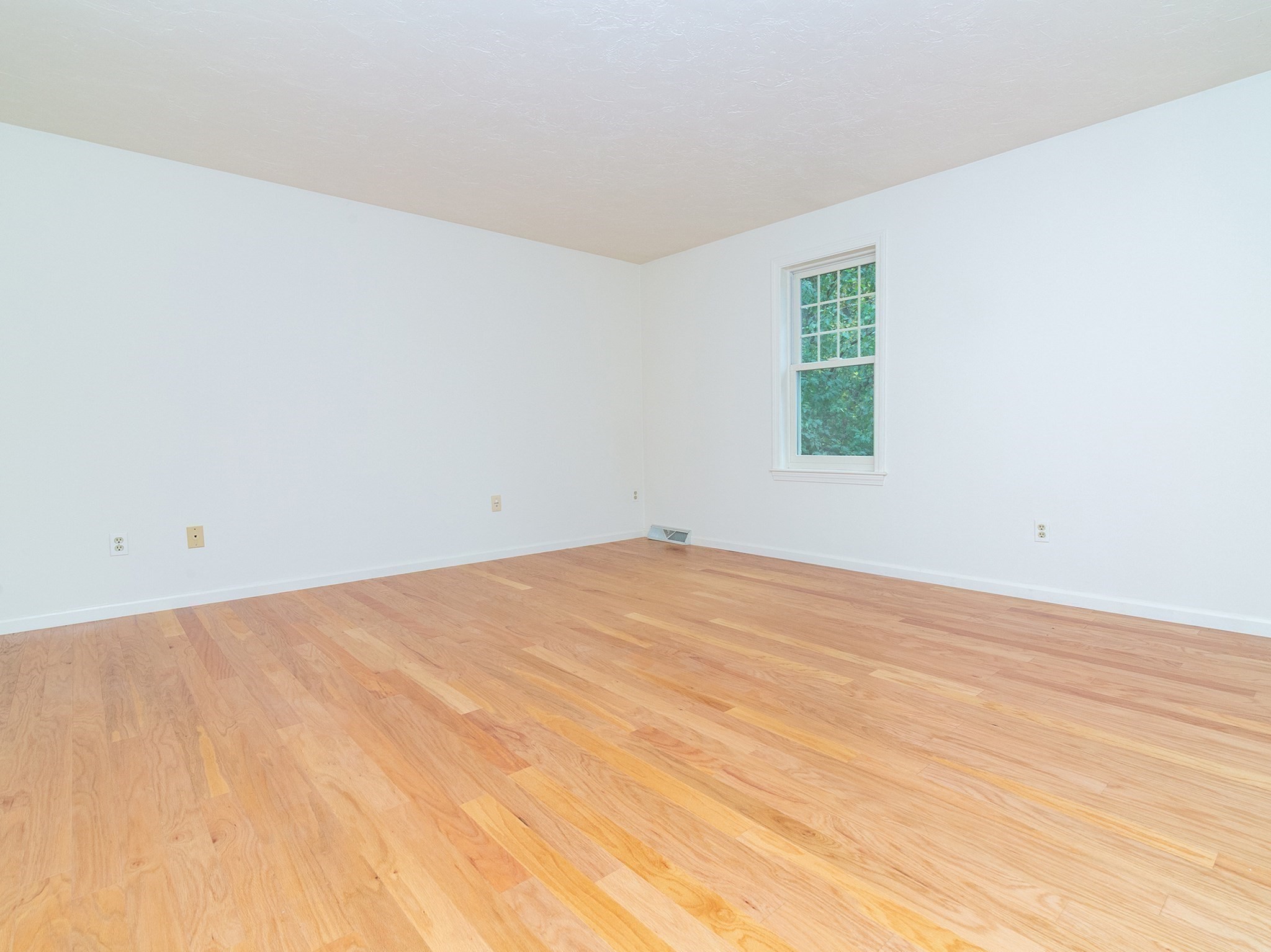 28 Stetson Dr, Marlborough, MA 01752 - Image 13