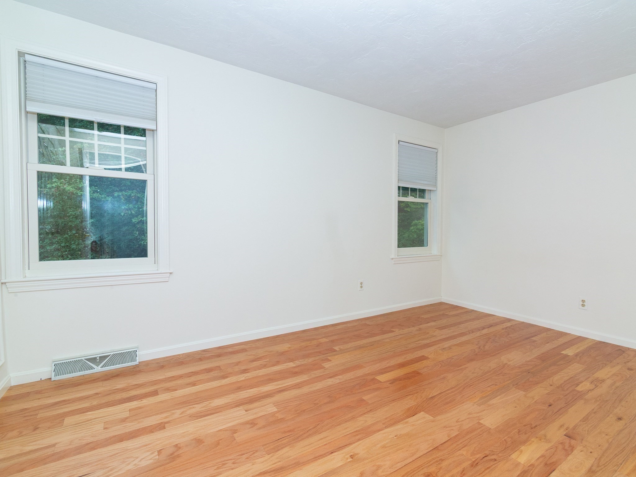 28 Stetson Dr, Marlborough, MA 01752 - Image 17