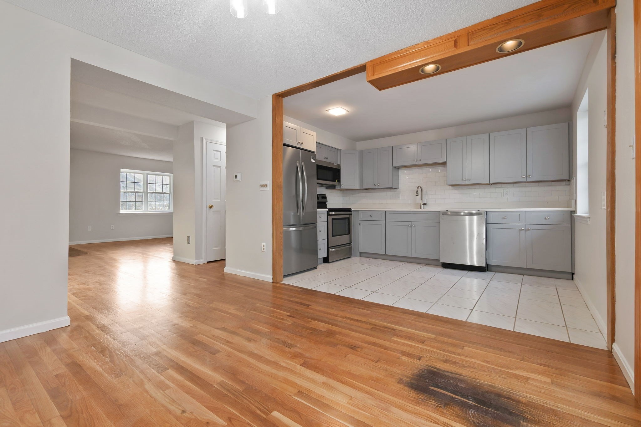 320 Newbury St Unit 304, Danvers, MA 01923 - Image 5