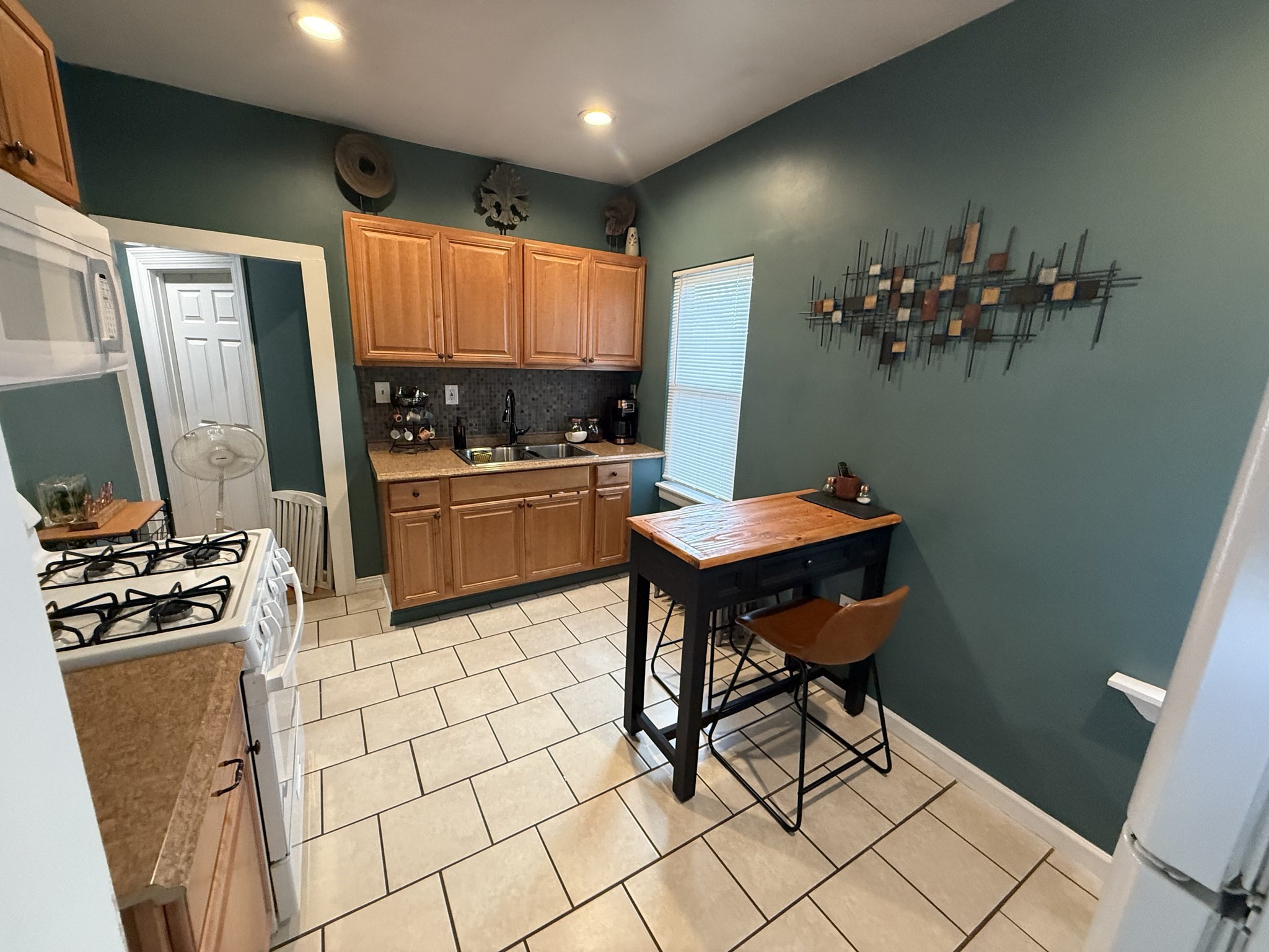 19 Oliver St, Worcester, MA 01603 - Image 20